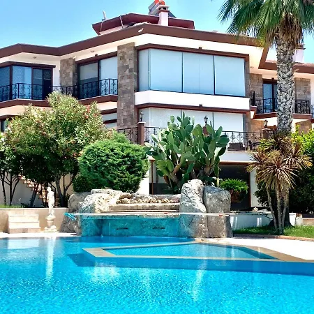 Salida Villa