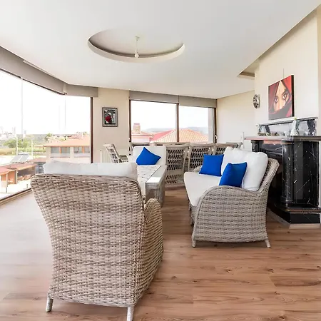 Villa Salida *